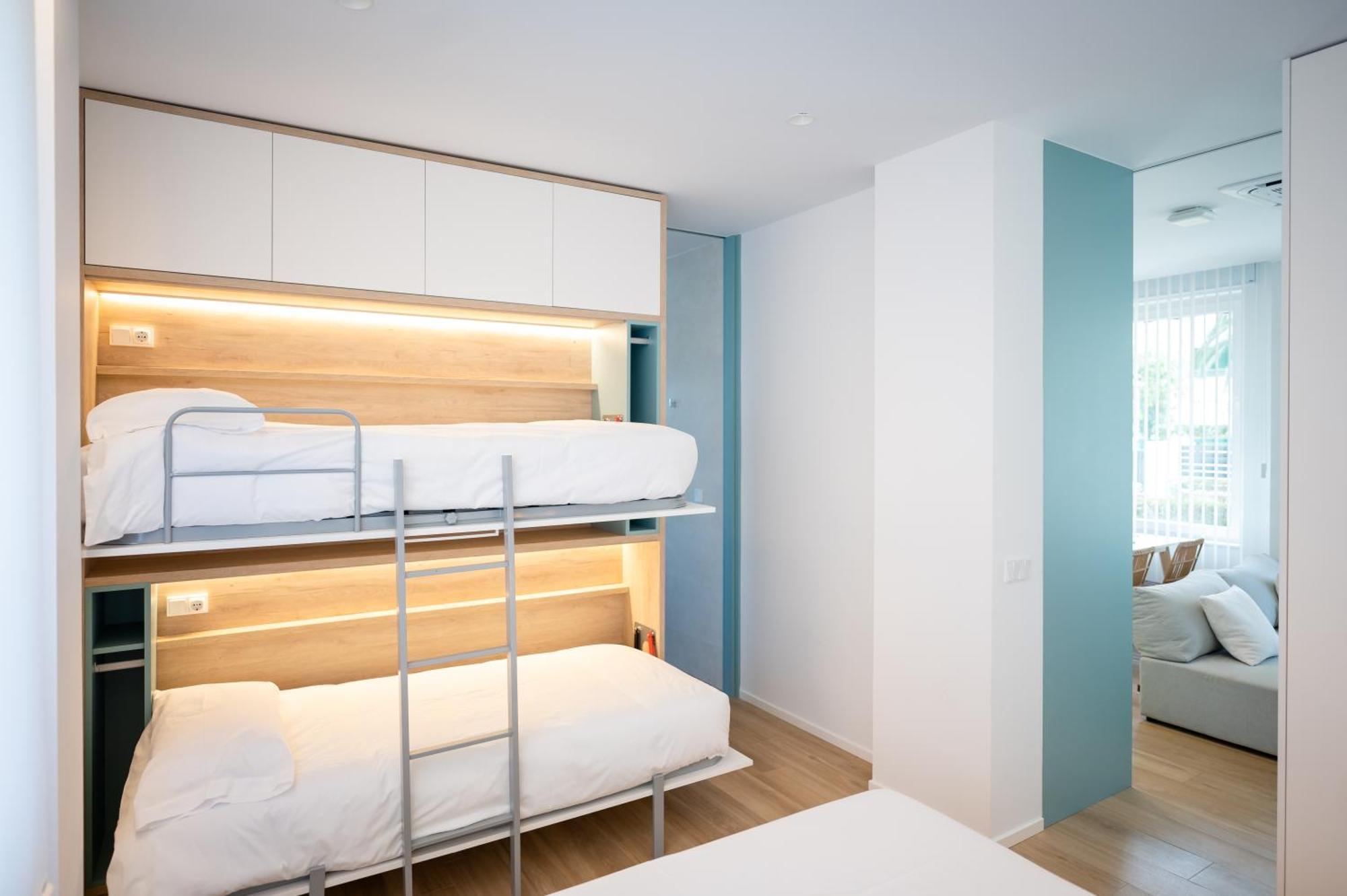 Apartamentos Benicasim - La Casa Encendida เบนิสกัสซิม ภายนอก รูปภาพ