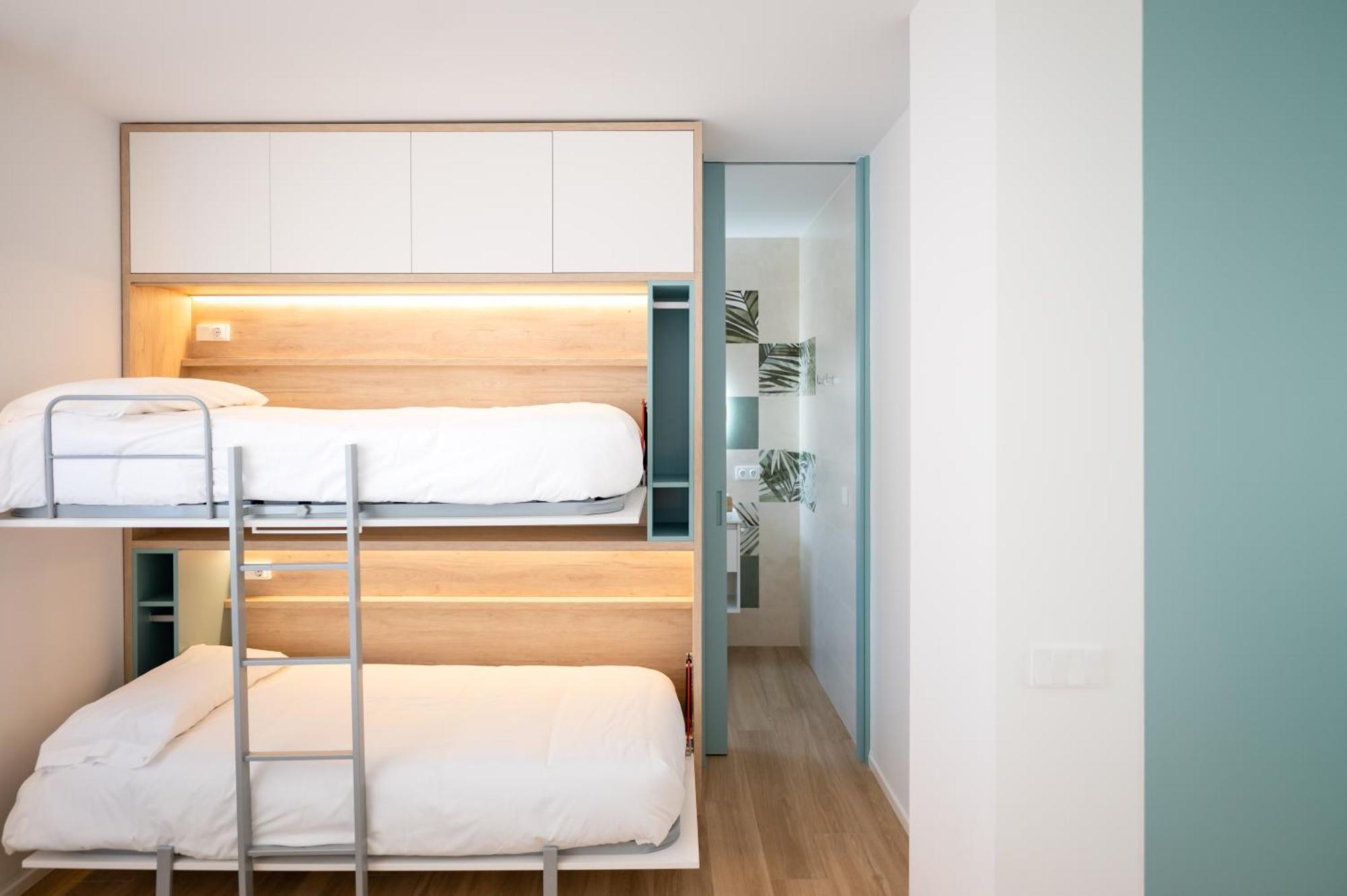 Apartamentos Benicasim - La Casa Encendida เบนิสกัสซิม ภายนอก รูปภาพ